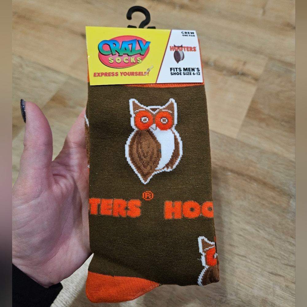 Novelty Hooters Funny Novelty Crazy Socks Unisex Crew Men's